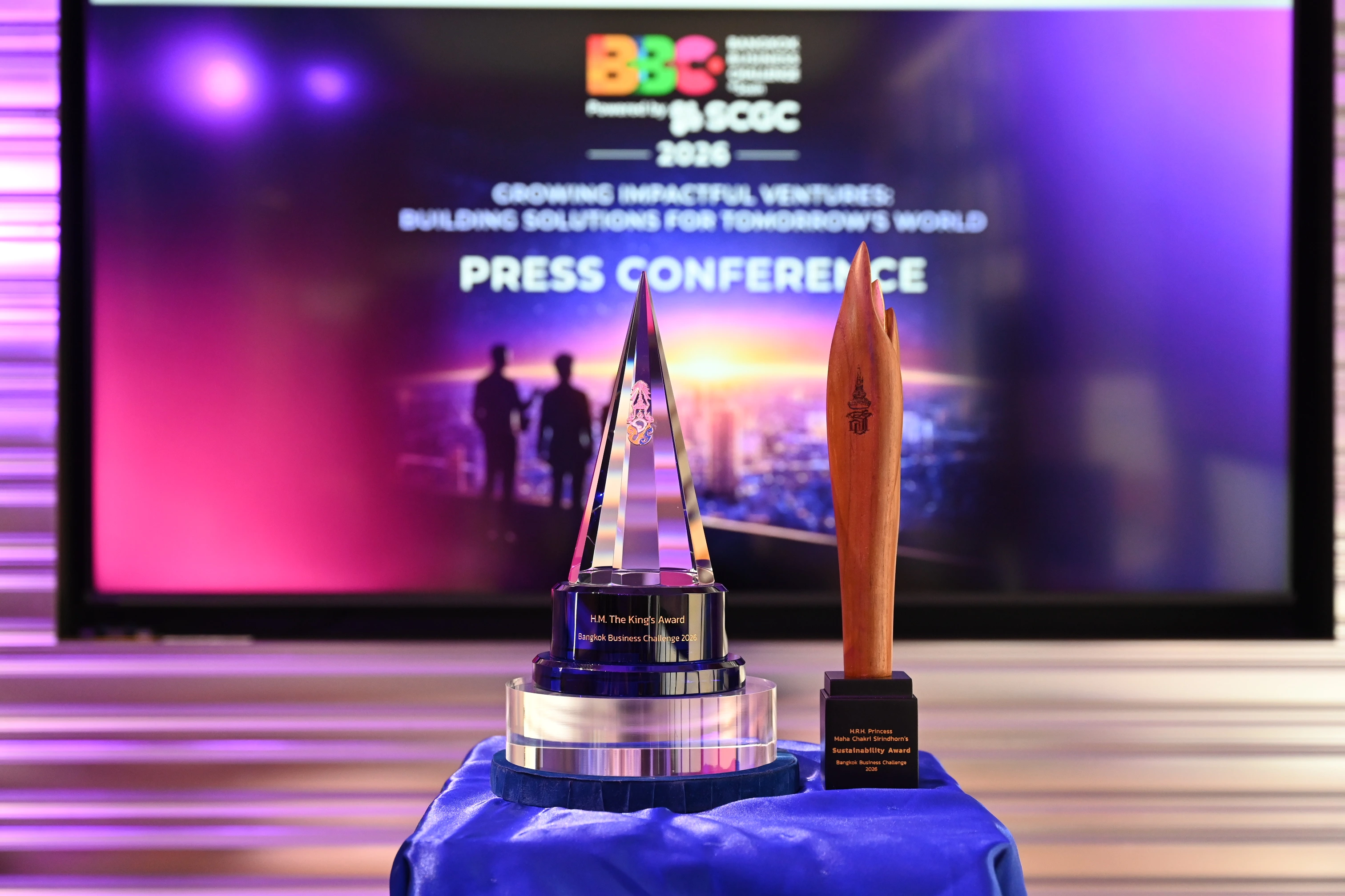 Scgc Sasin Bangkok Business Challenge 2026 Trophy